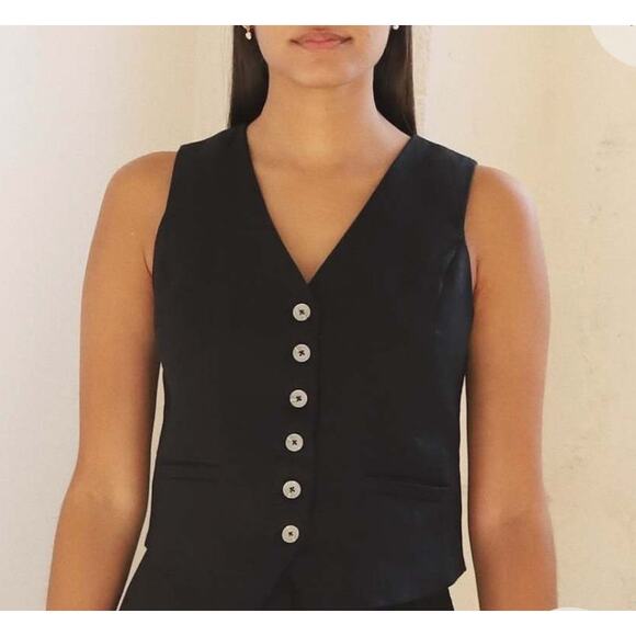Mod Ref Black Vest women’s Small 90’s inspired suiting piece. Button closure - Picture 1 of 5